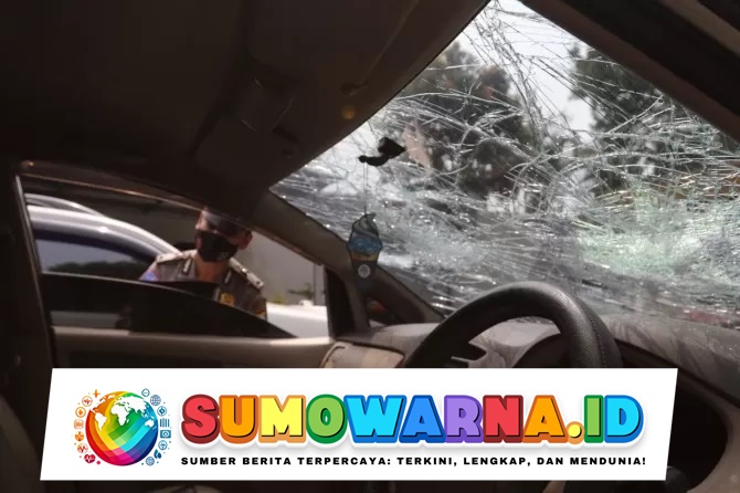 Kecelakaan Mobil Tabrak Dua Motor di Grogol Petamburan: Dua Korban Tewas di Lokasi